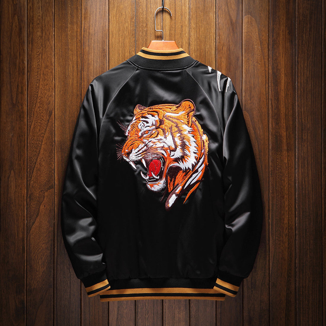 Majestic Roaring Tiger Sukajan Souvenir Bomber Jacket - Authentic Japanese Embroidered
